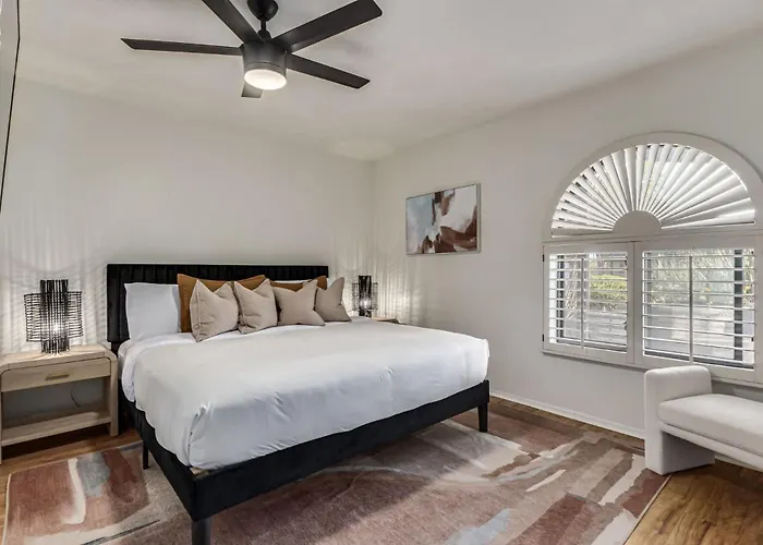The Parkwood Retreat